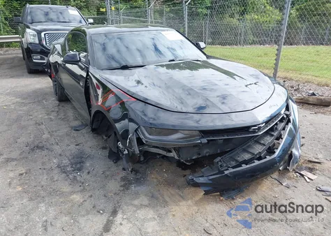 2018 Chevrolet Camaro 1Lt from USA, damaged, VIN 1G1FB1RS1J0182400